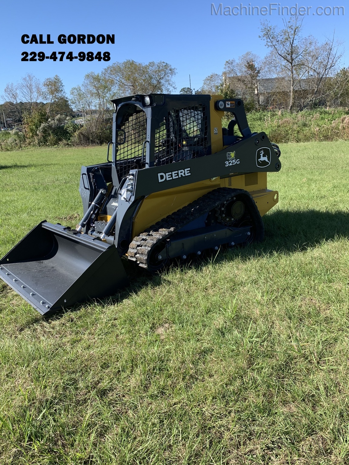 2020 John Deere 325G Image 7