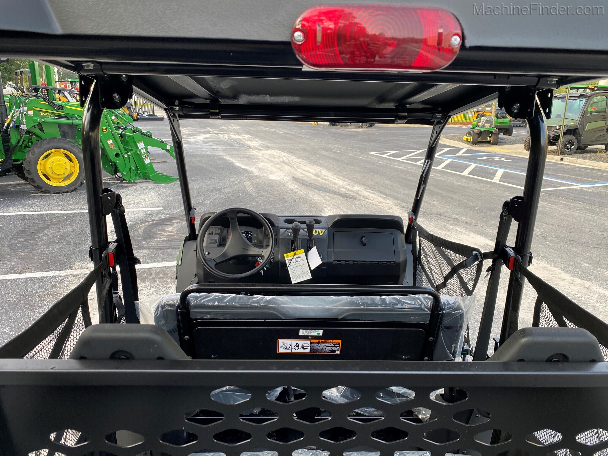 2021 John Deere 590E S4 Image 5