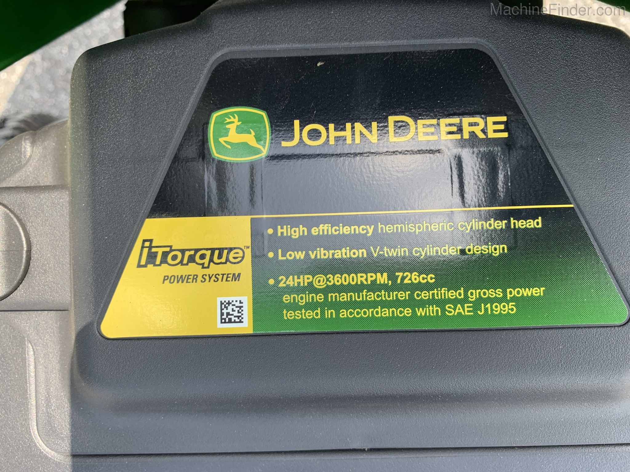 2021 John Deere X570 Image 8