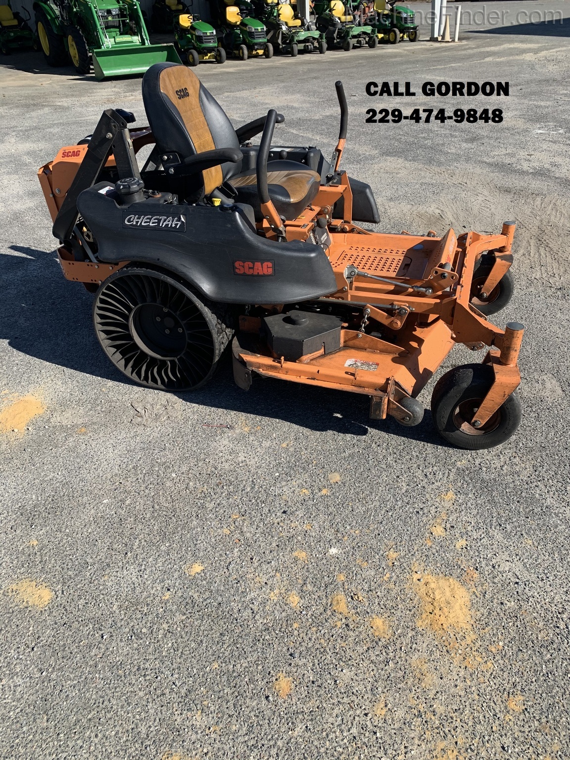 2018 Scag SCZ61V-37BV-EFI CHEETAH Image 2