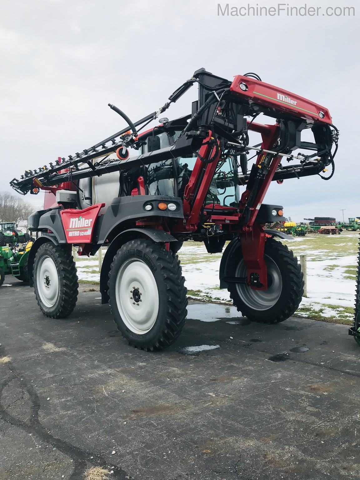 2014 Miller 5240 Image 1