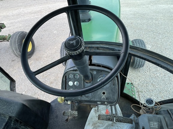 1979 John Deere 4640 Image 11