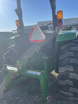 2019 John Deere 4044M Image 8