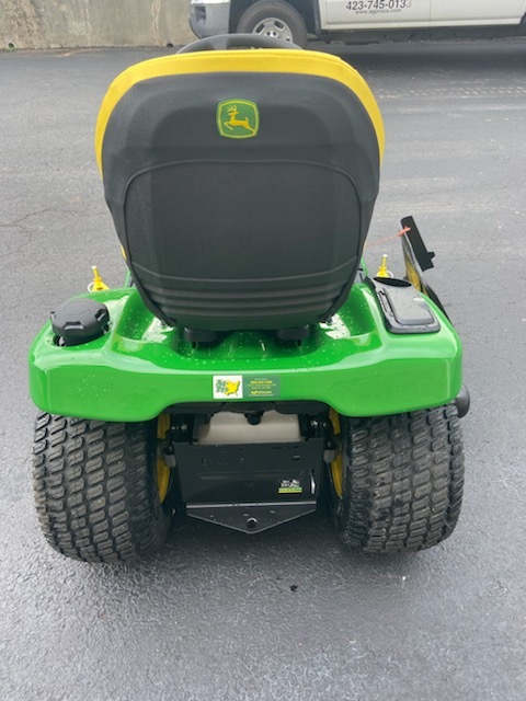 2023 John Deere X390 Image 5