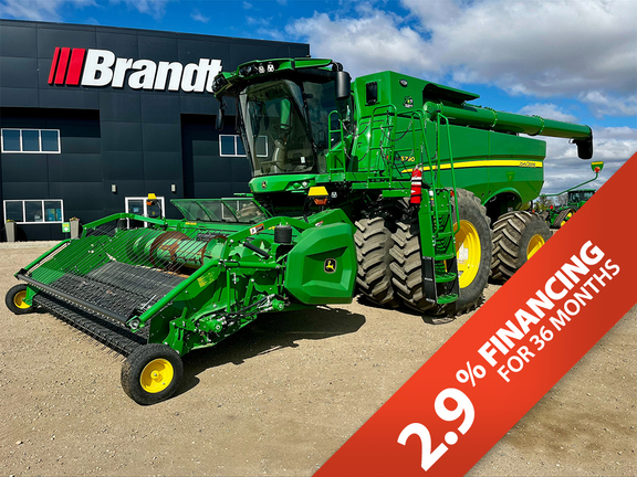 Photo of a 2022 John Deere S790