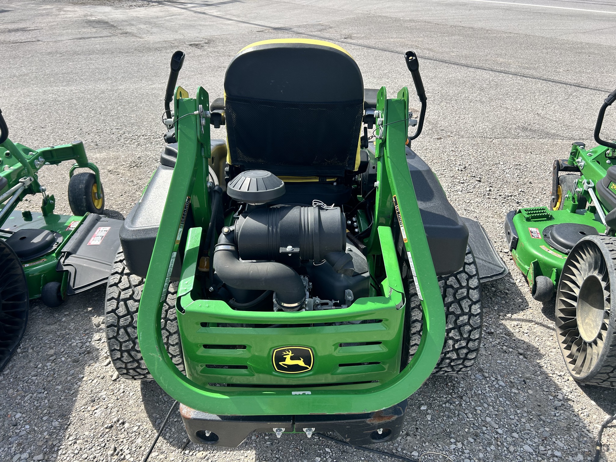 2019 John Deere Z930R Image 4