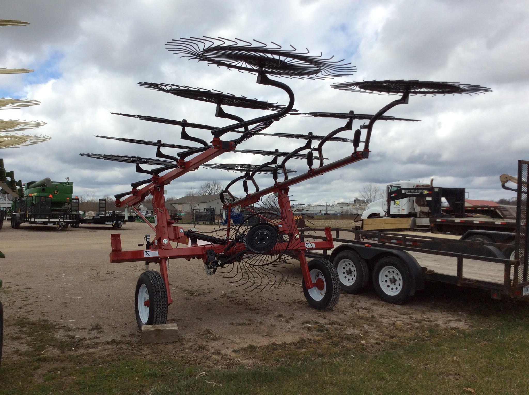 2022 H&S AR3110 Rakes Zanesville, OH