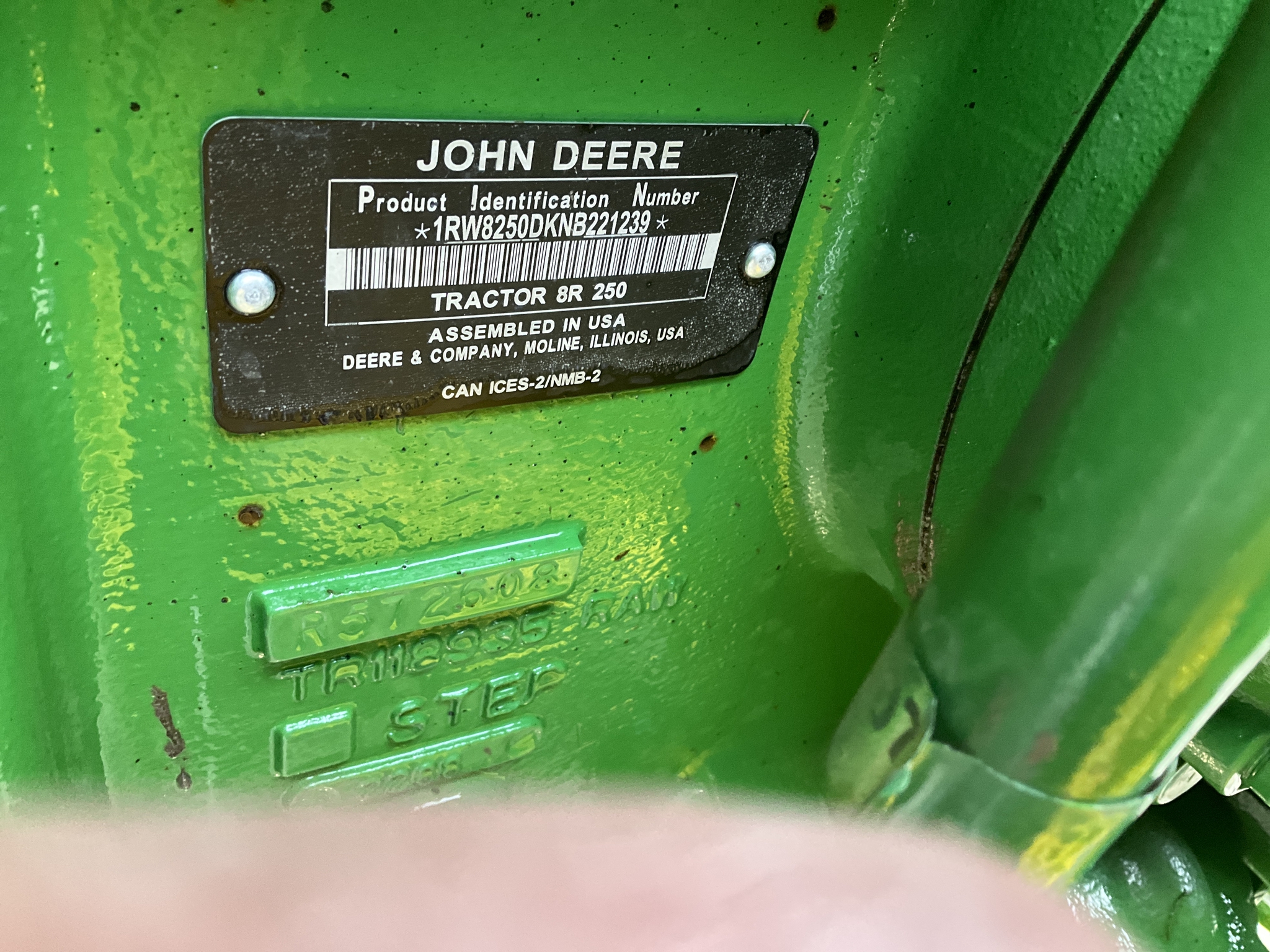 2023 John Deere 8R 250 Image 20