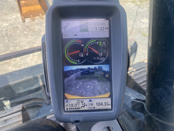 2022 John Deere 135G