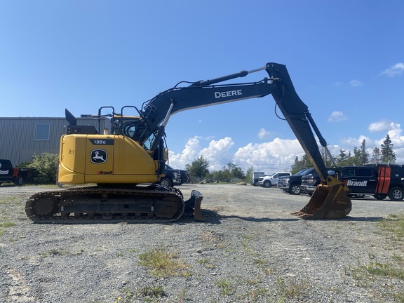 2022 John Deere 135G