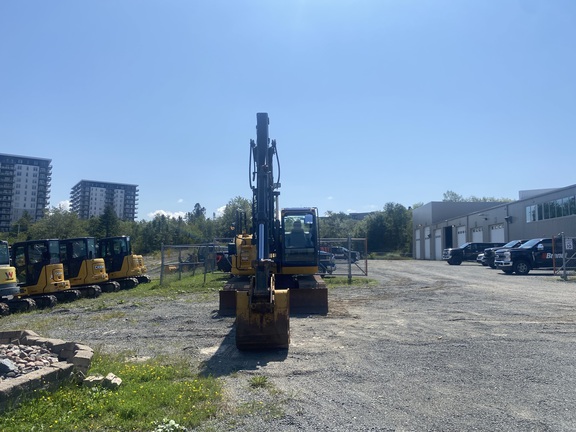2022 John Deere 135G