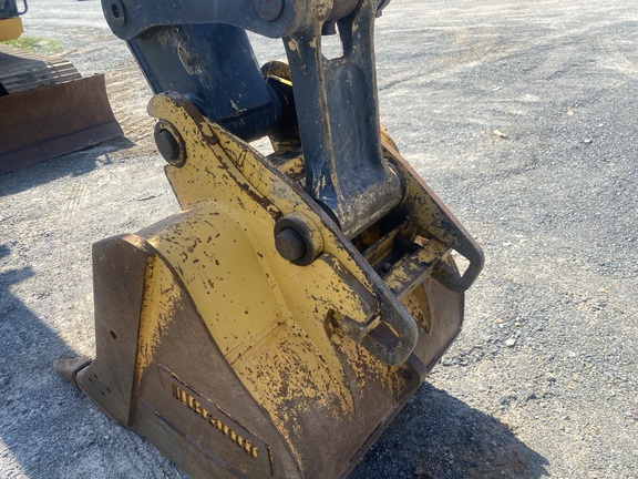 2022 John Deere 135G