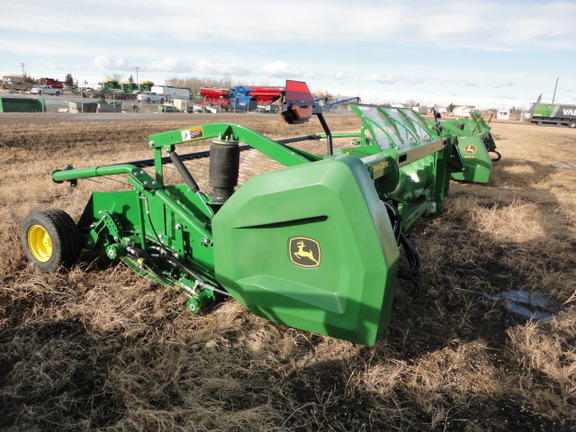 Used 2023 John Deere BP15 Combine Platforms at Horizon Ag & Turf in Falher, AB - Photo2