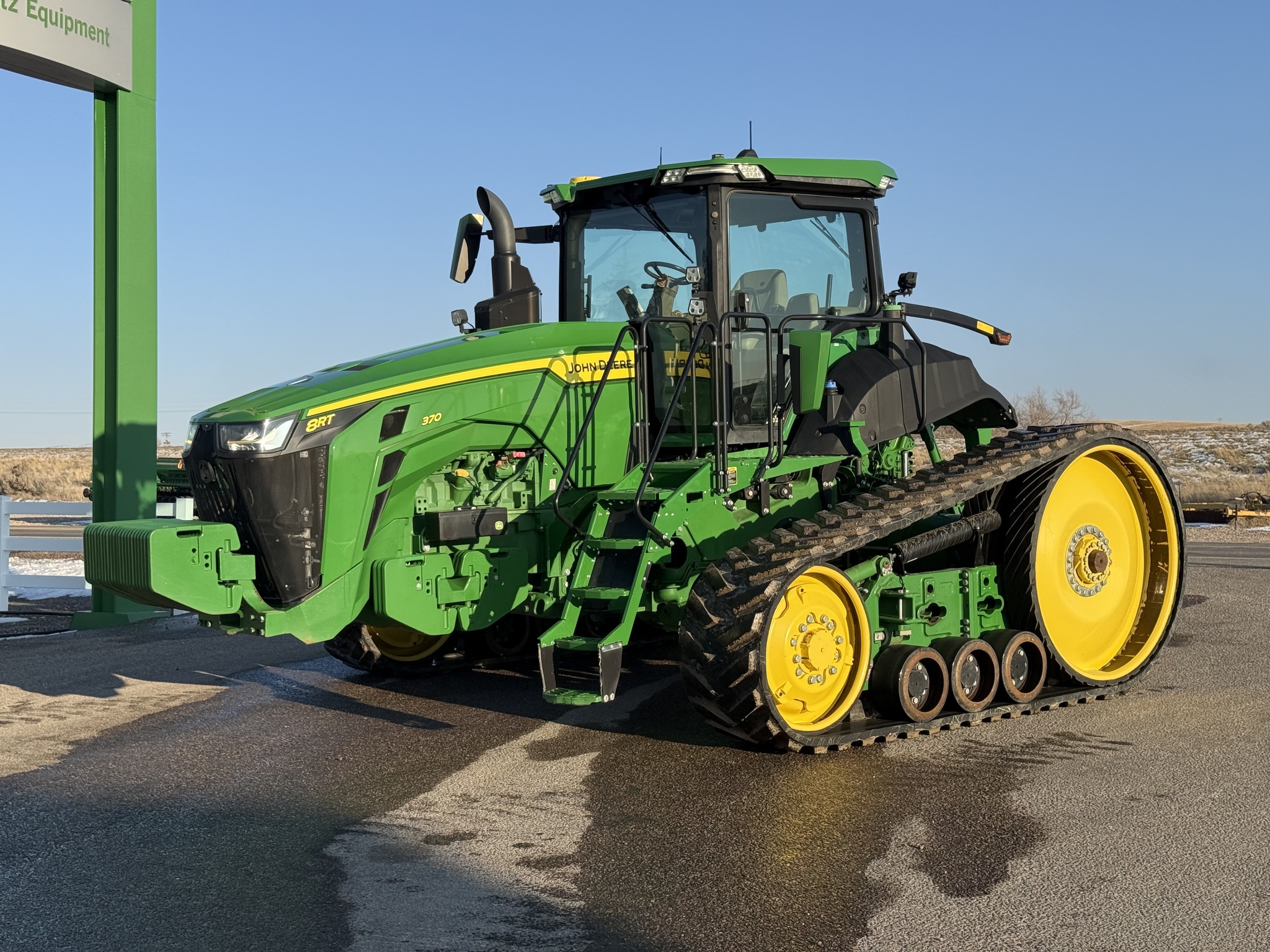 2020 John Deere 8RT 370 Image 1