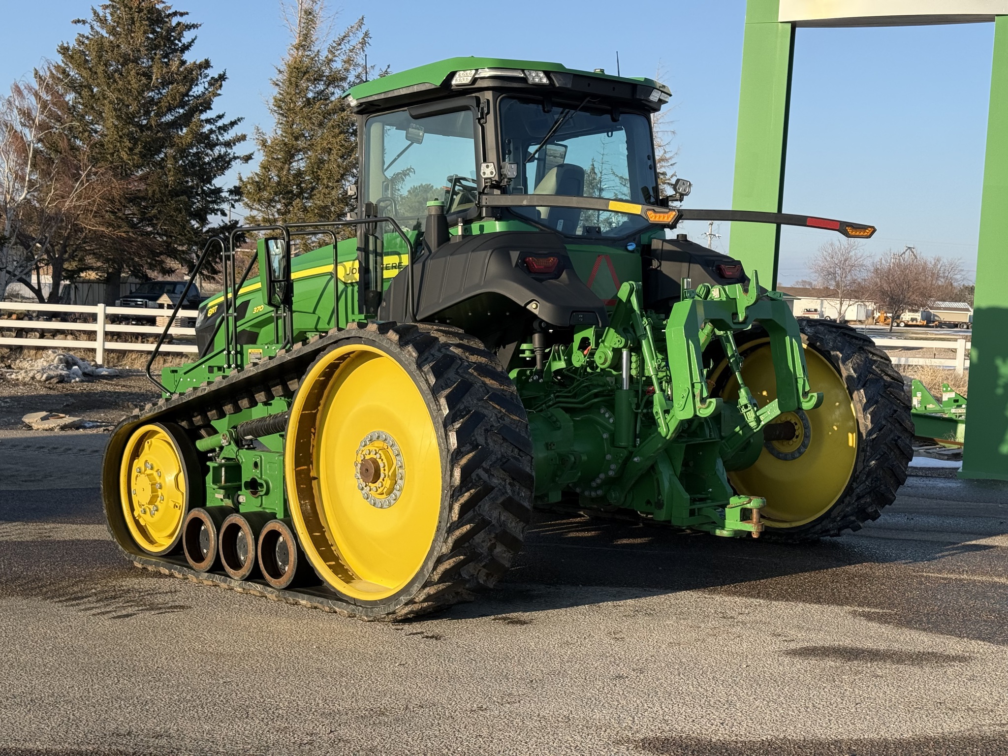 2020 John Deere 8RT 370 Image 3