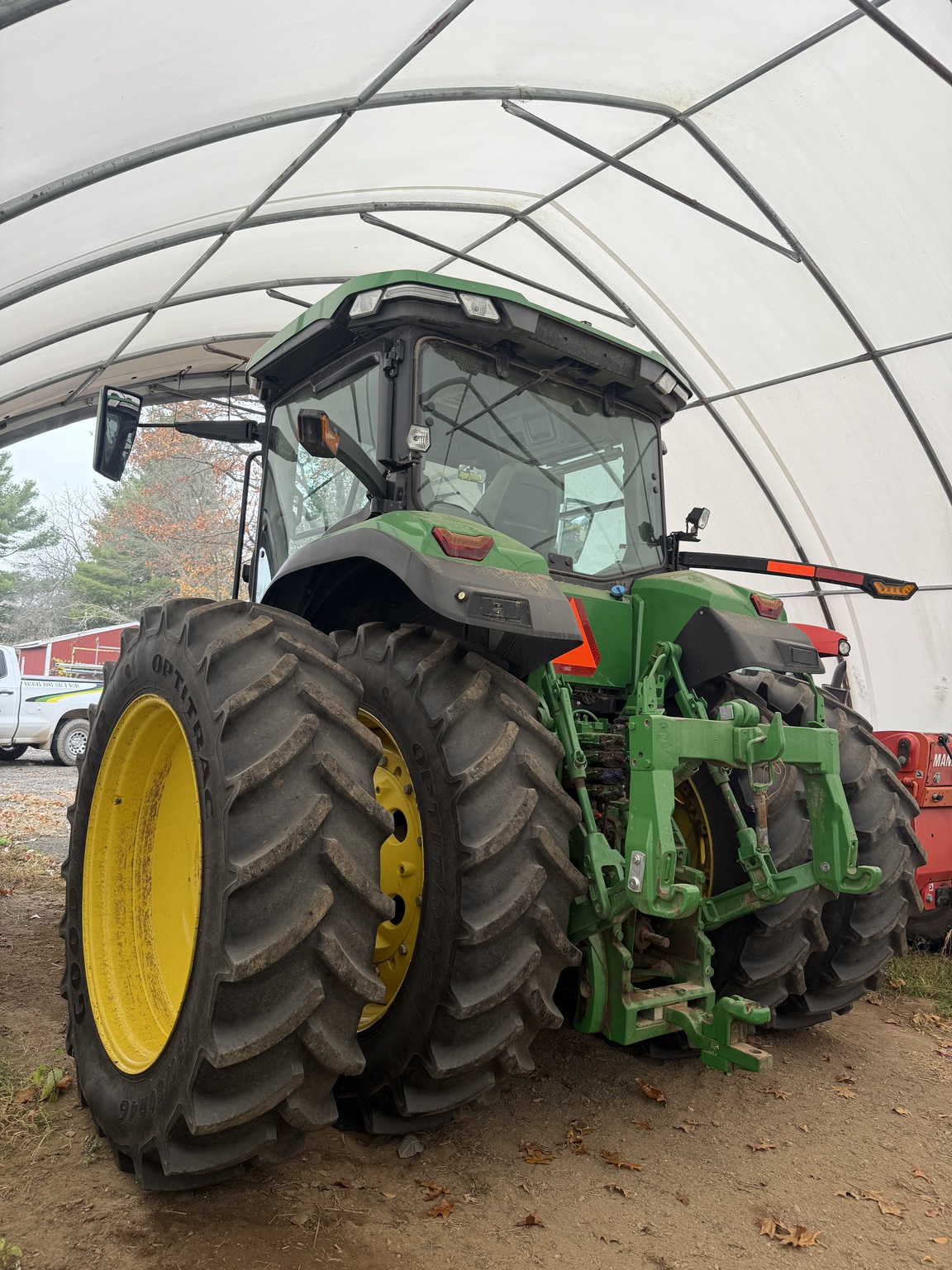 2020 John Deere 8R 230 Image 3