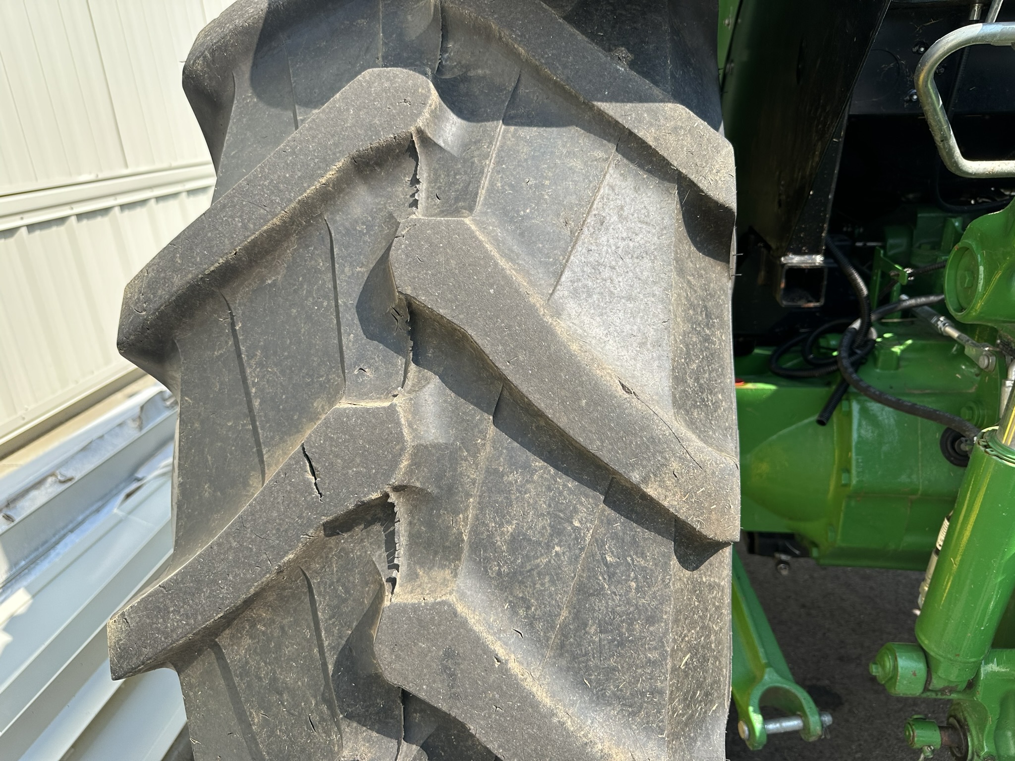 Used 2022 John Deere 6120E Cab Utility Tractors at Koenig Equipment in Richmond, IN - PhotoXL29