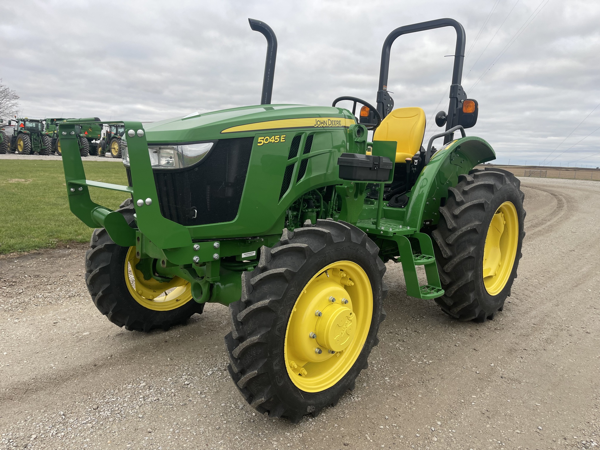  2022 John Deere 5045E at Heritage Tractor in Roanoke, IL