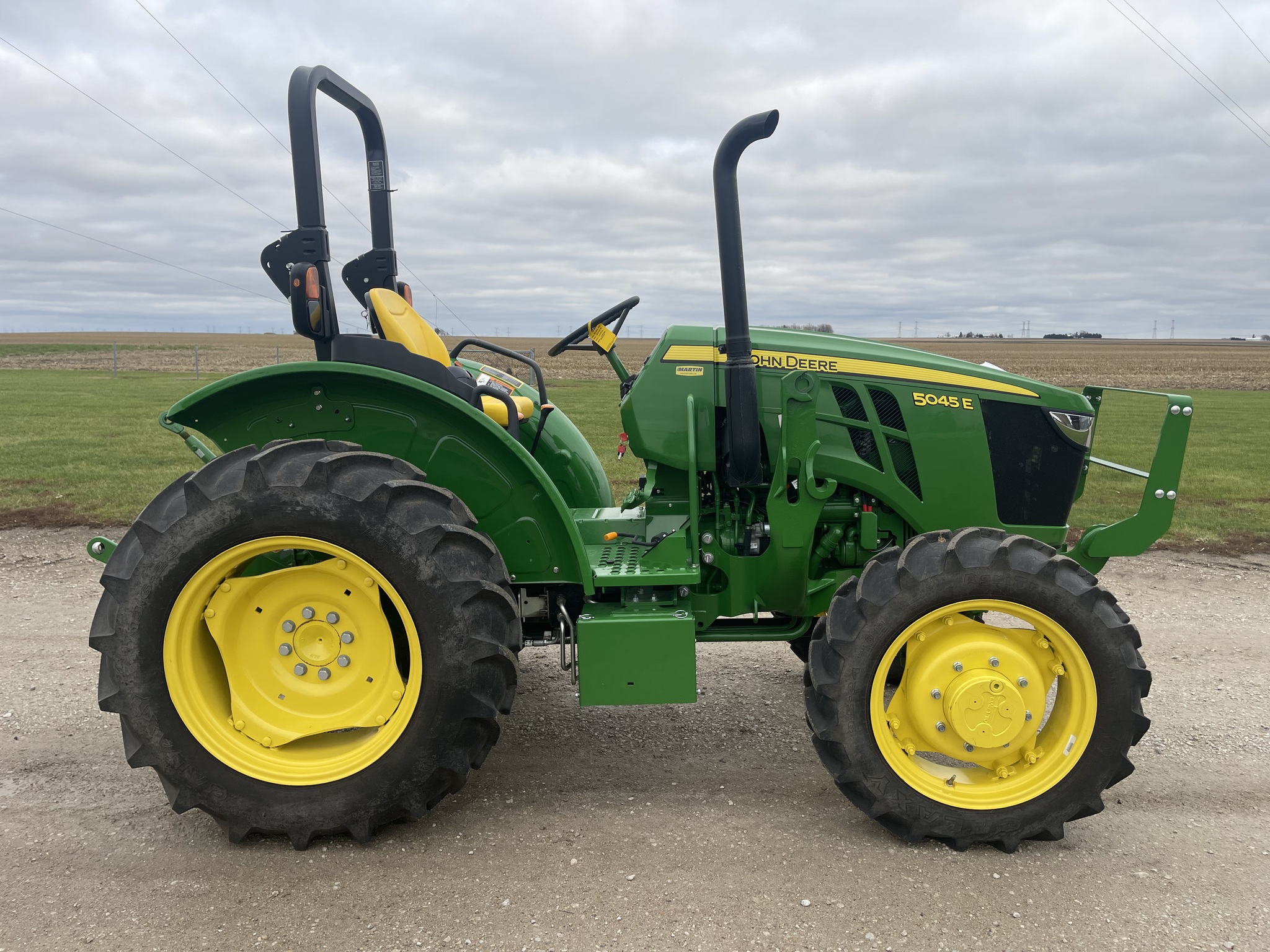  2022 John Deere 5045E at Heritage Tractor in Roanoke, IL