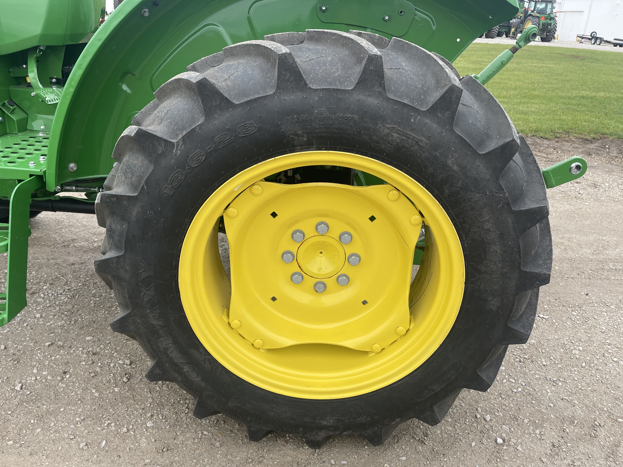  2022 John Deere 5045E at Heritage Tractor in Roanoke, IL