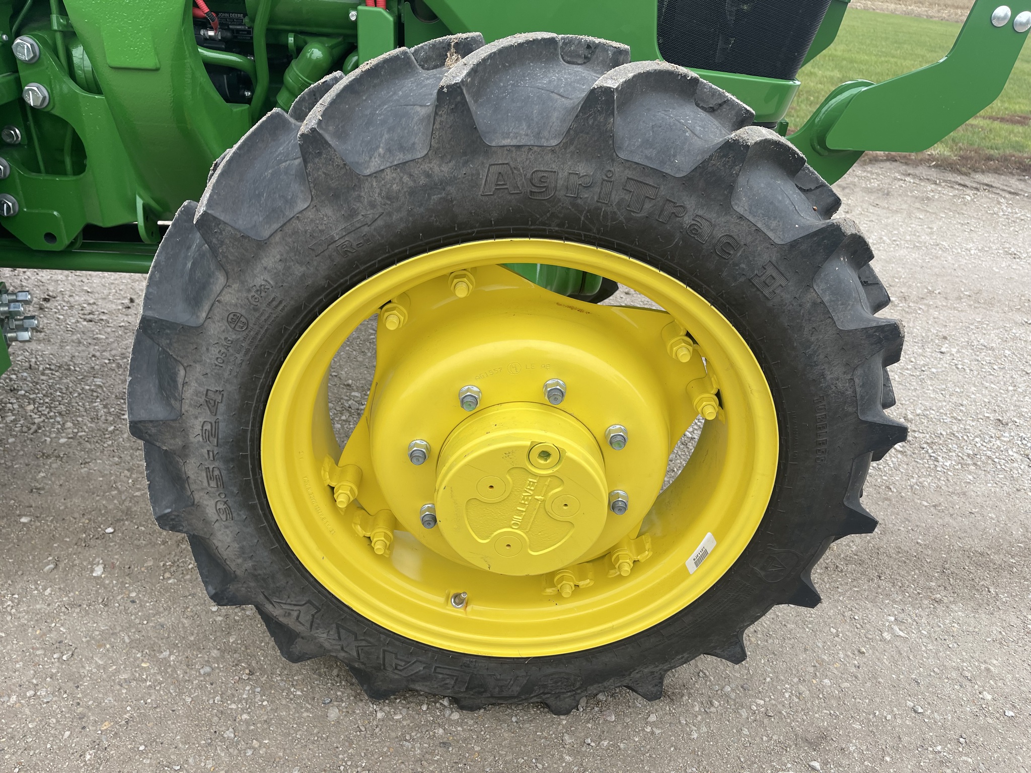  2022 John Deere 5045E at Heritage Tractor in Roanoke, IL
