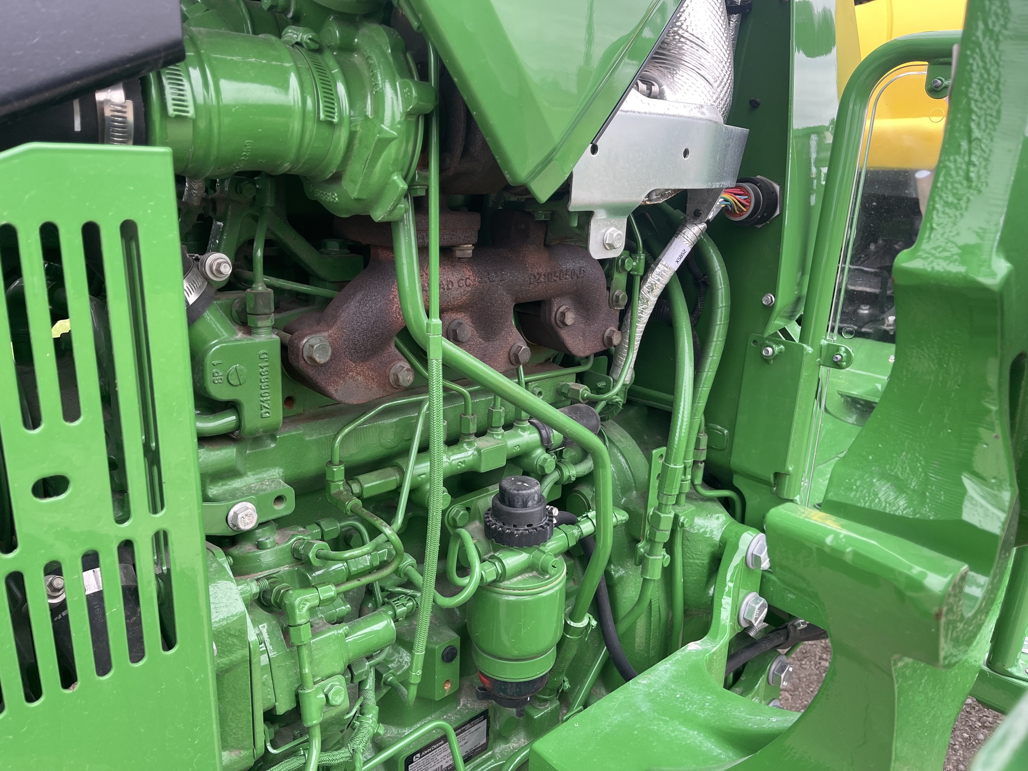  2022 John Deere 5045E at Heritage Tractor in Roanoke, IL