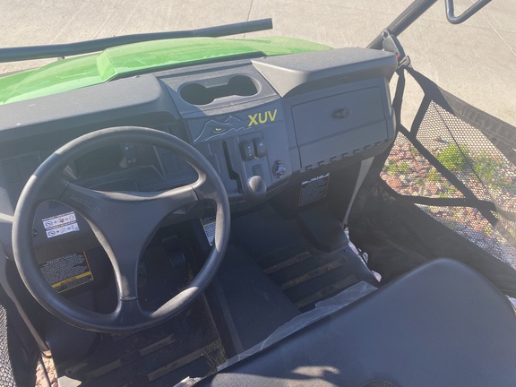 2023 John Deere XUV 590M S4 (9th thumbnail)
