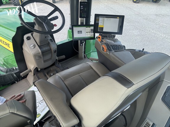 Photo of 2024 John Deere 9RX 640