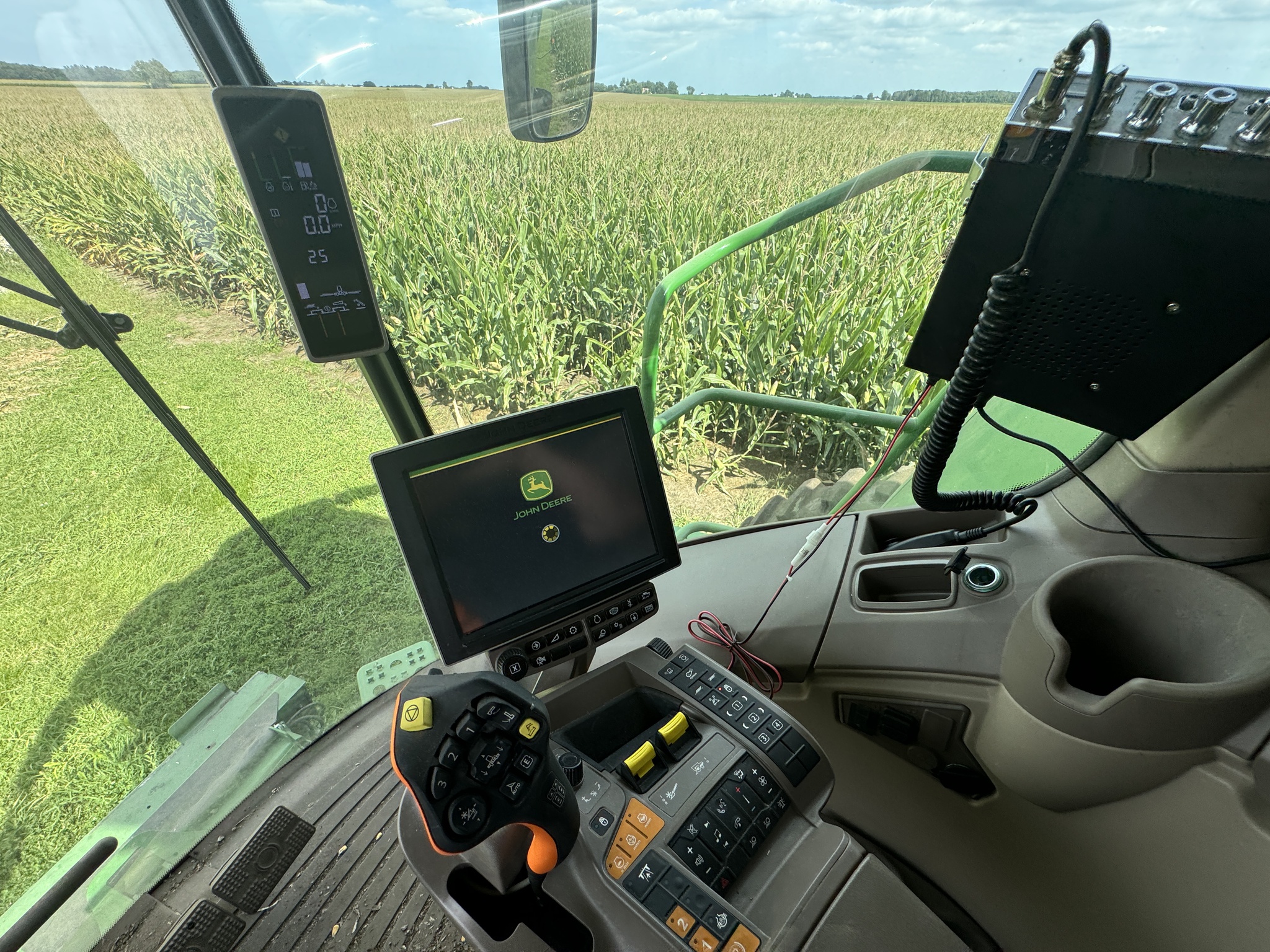  2022 John Deere S790 at Heritage Tractor in Mendota, IL