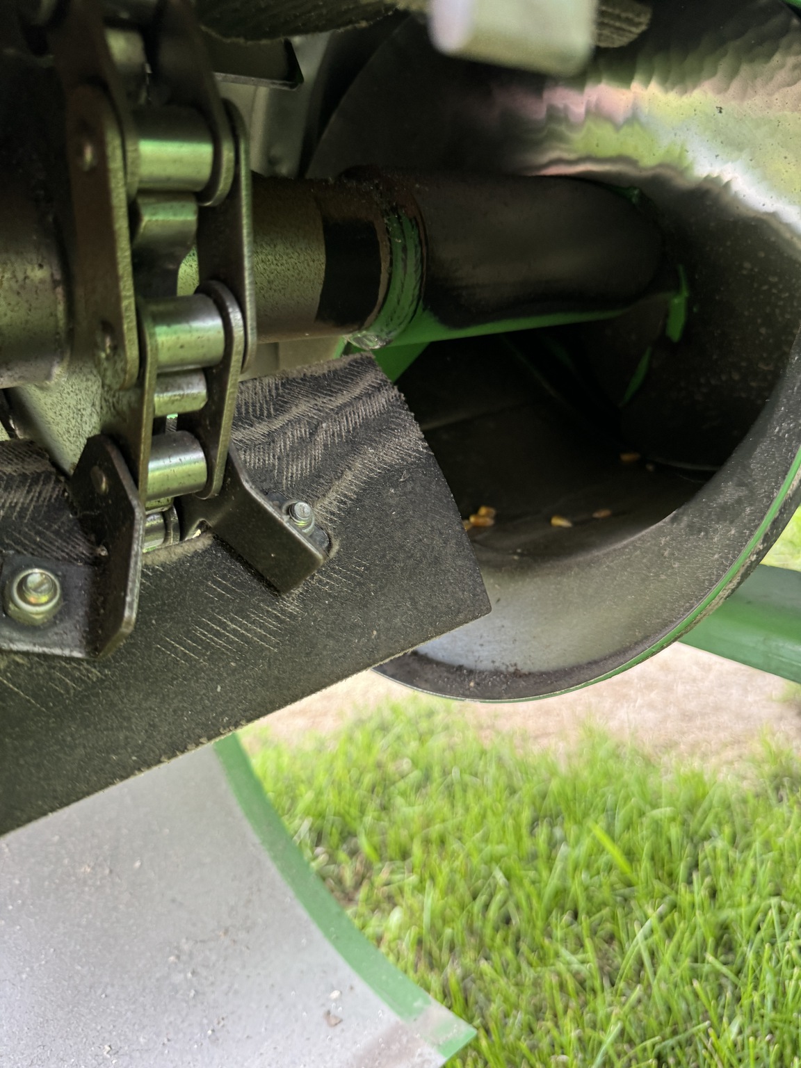  2022 John Deere S790 at Heritage Tractor in Mendota, IL