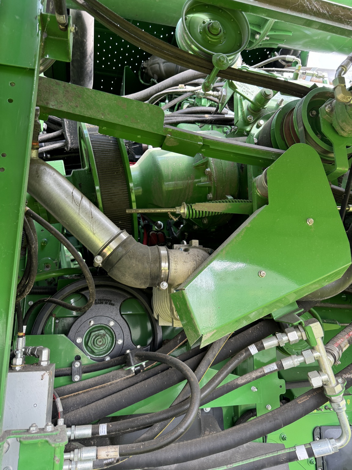  2022 John Deere S790 at Heritage Tractor in Mendota, IL