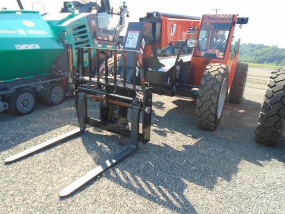 Photo of 2024 Skytrak 8042