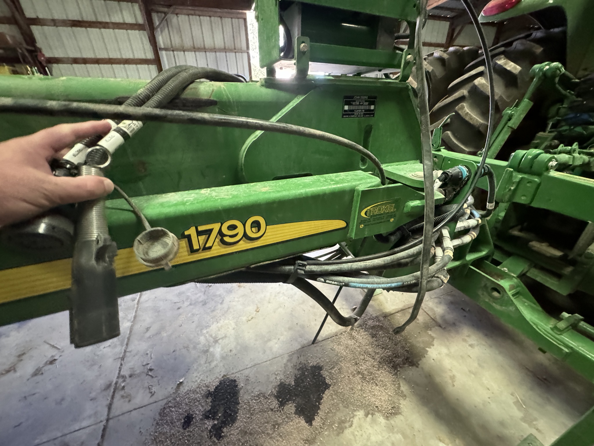 2013 John Deere 1790 Image 13