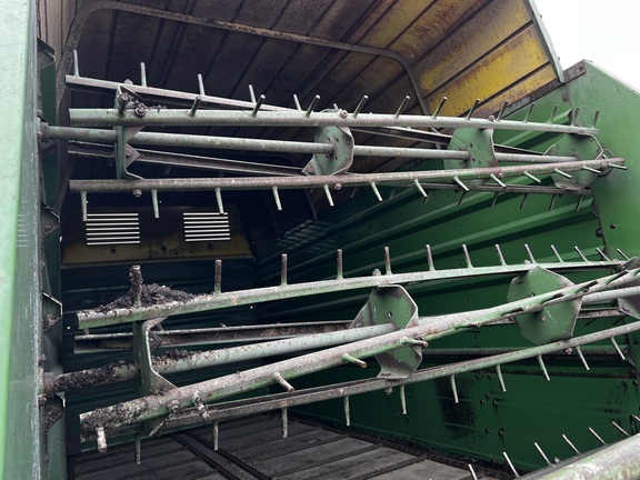  John Deere 714 - Photo24