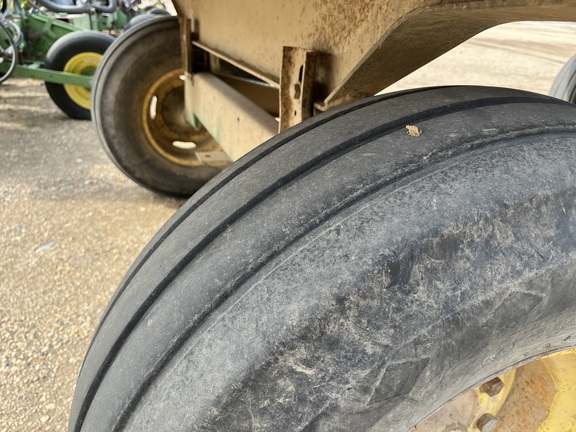  John Deere 714 - Photo15