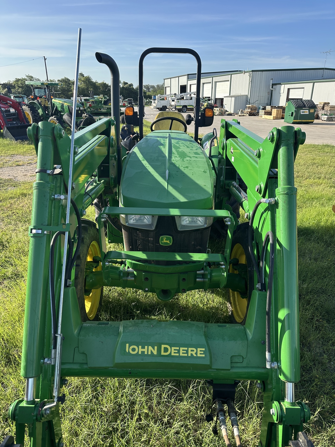 2018 John Deere 5055E Image 5