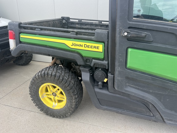 2023 John Deere XUV 835M (3rd thumbnail)
