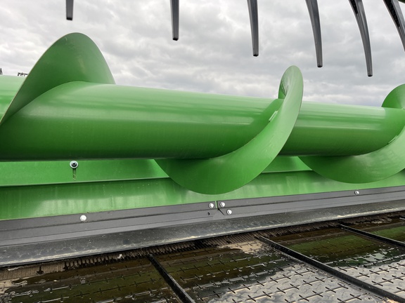 Used 2024 John Deere HD50R Combine Platforms at Horizon Ag & Turf in High Prairie, AB - Photo20