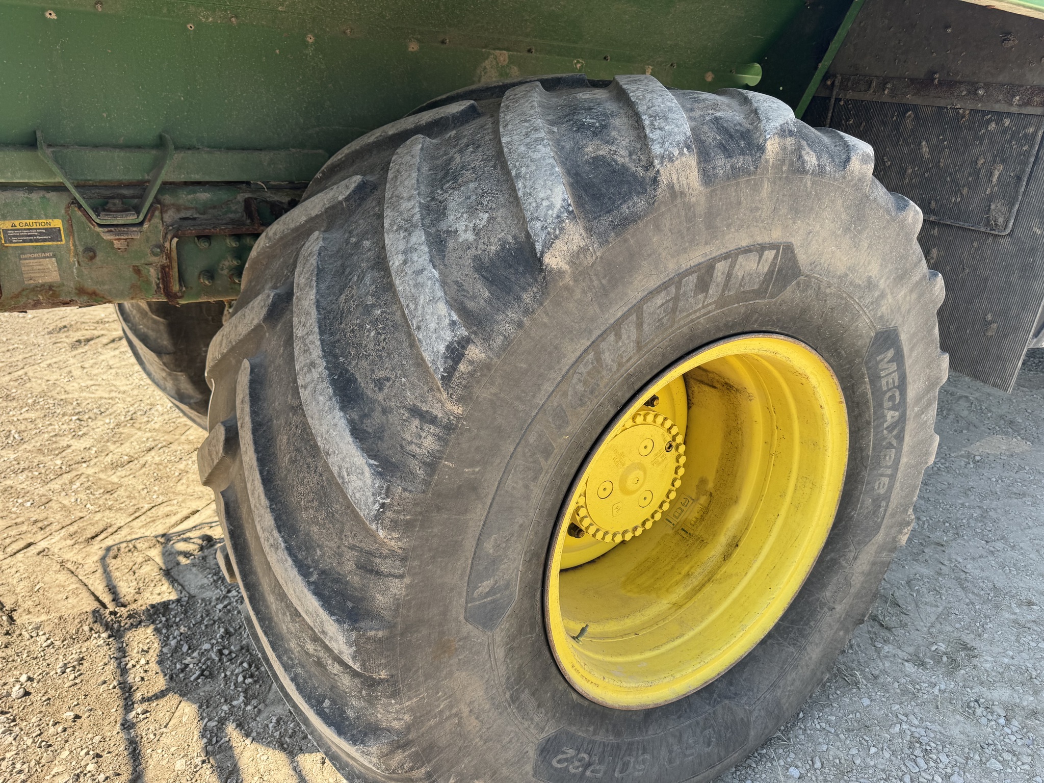  2019 John Deere F4365 at Heritage Tractor in Pittsburg, KS