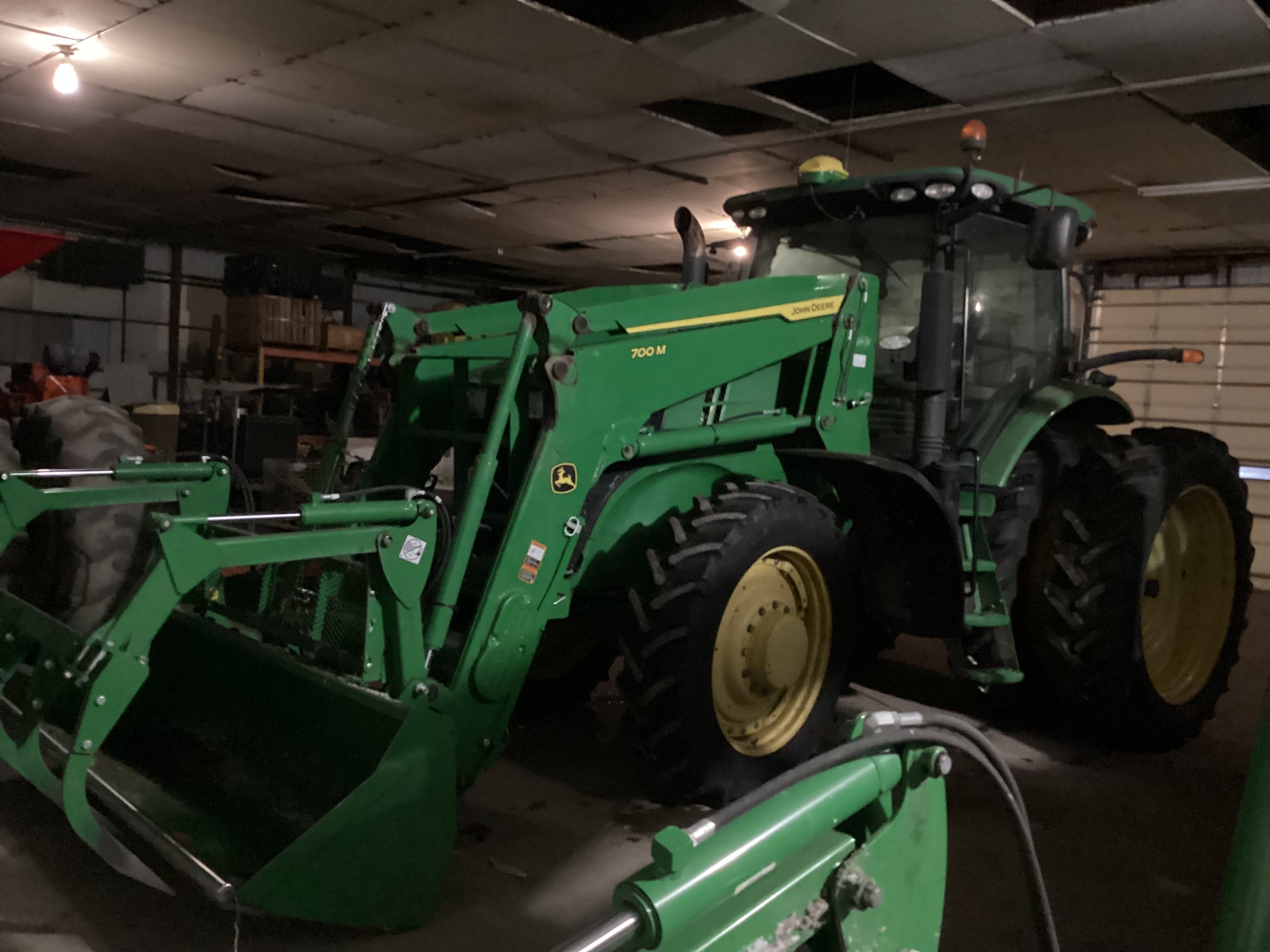 2012 John Deere 7260R Image 48