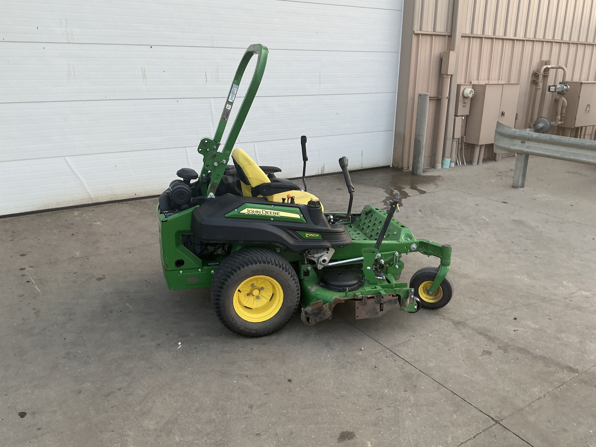 2017 John Deere Z950R Image 3