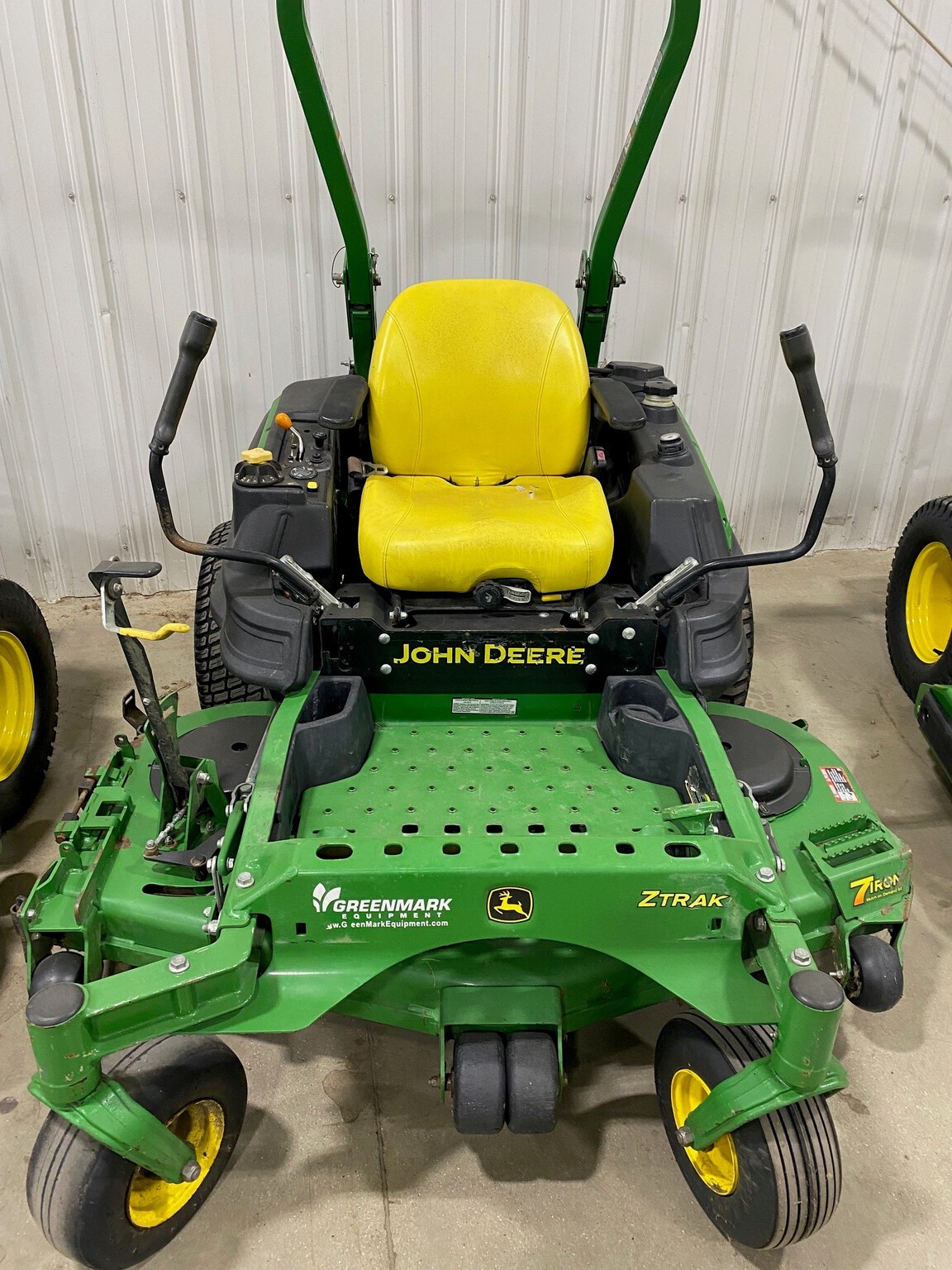 2017 John Deere Z950R Image 2