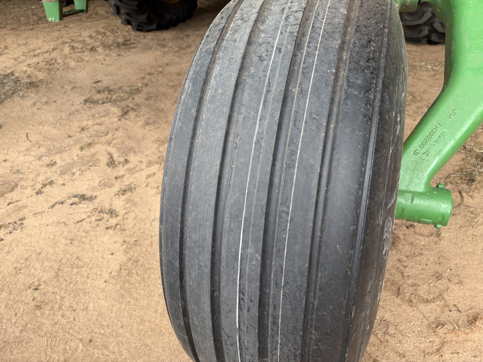 2015 John Deere W260 Image 10