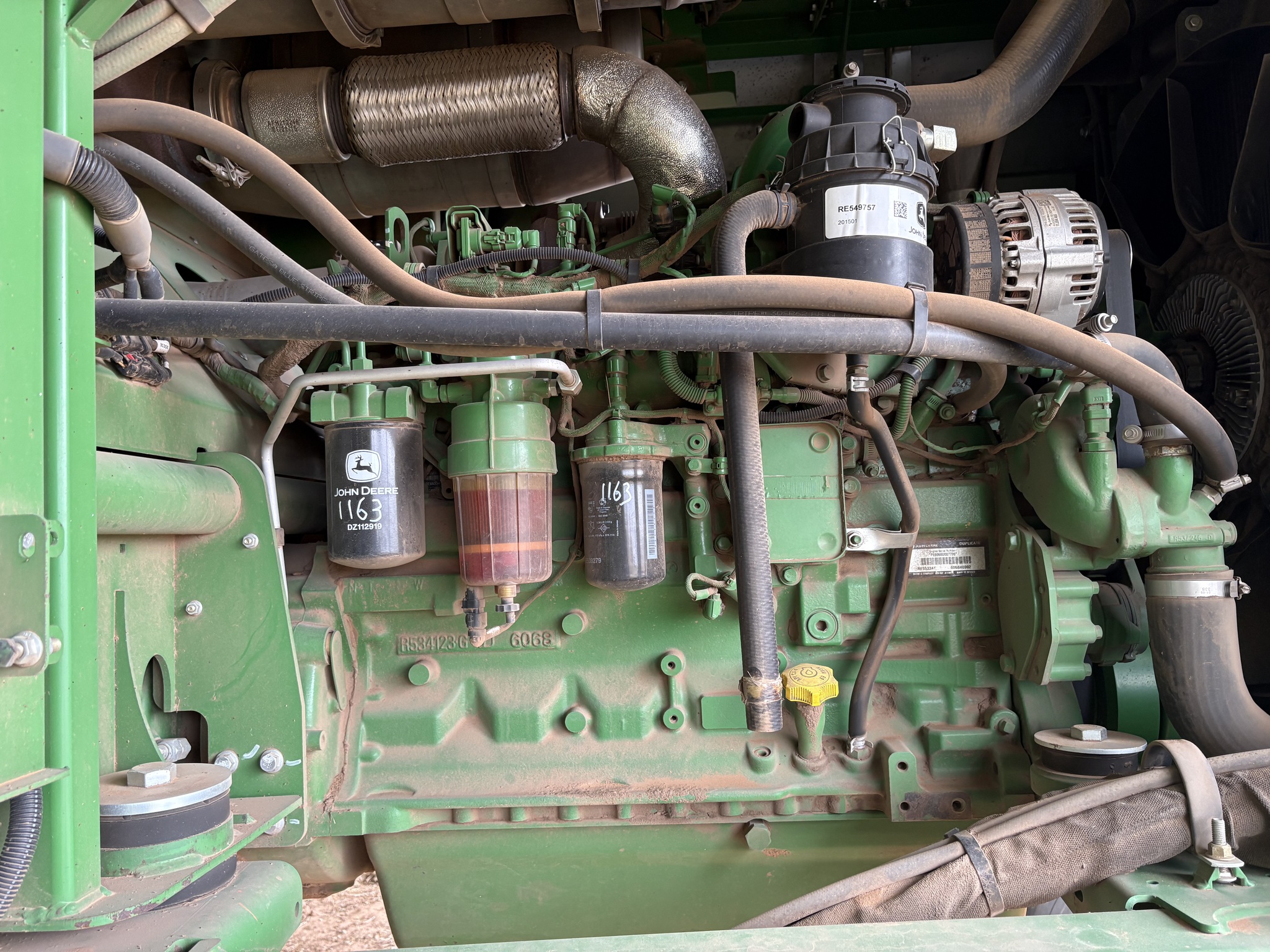 2015 John Deere W260 Image 32