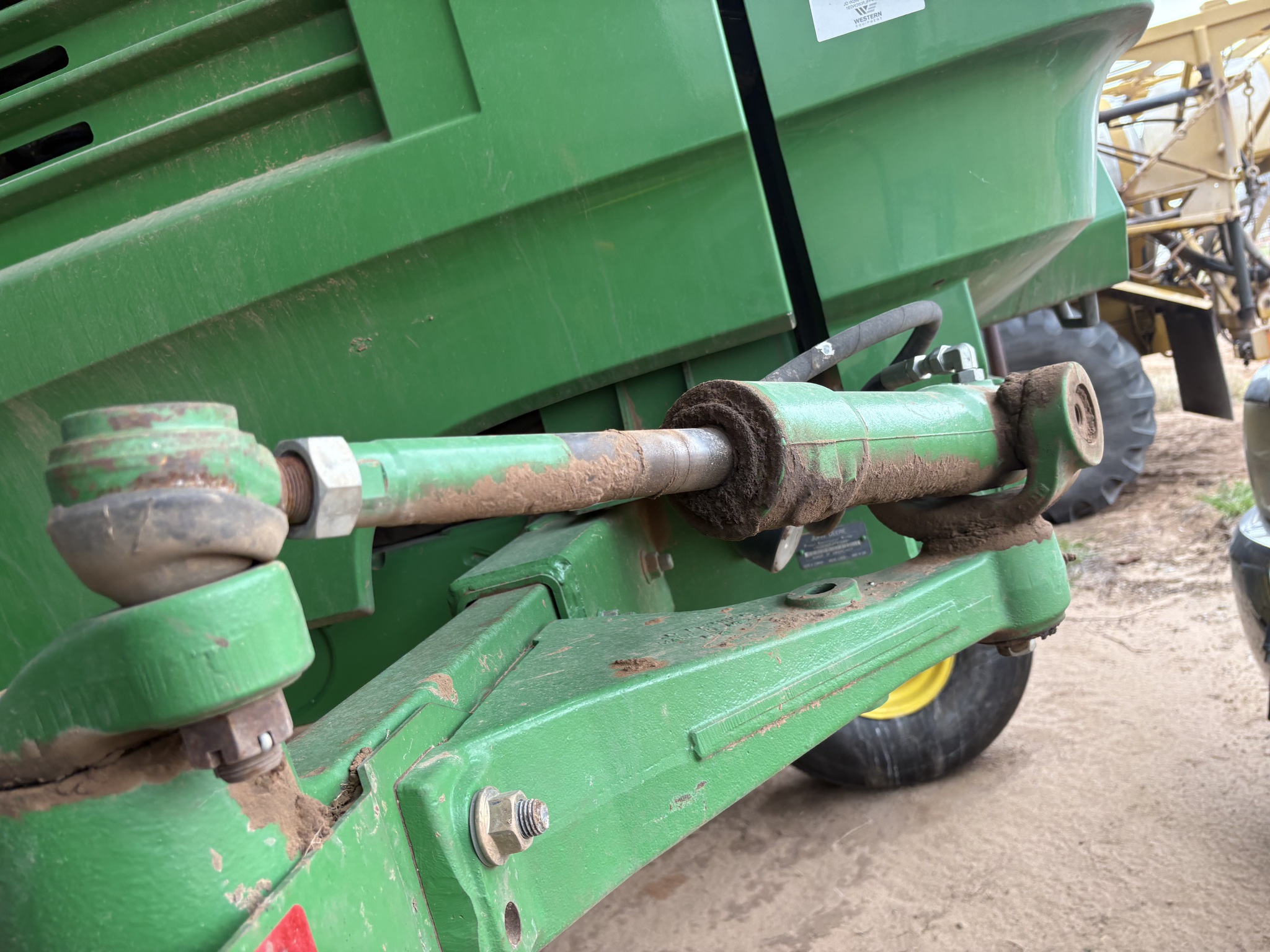 2015 John Deere W260 Image 33