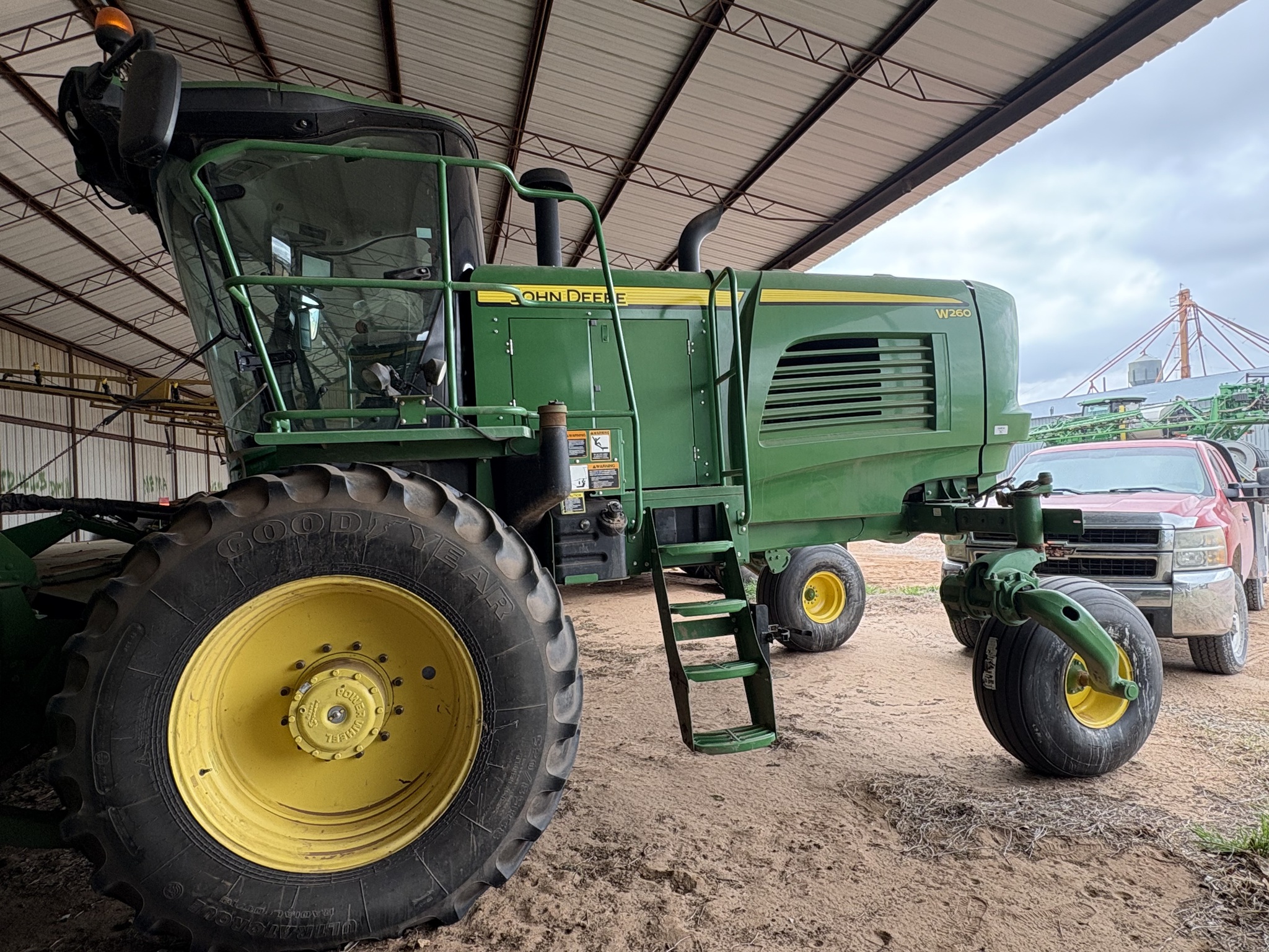 2015 John Deere W260 Image 2