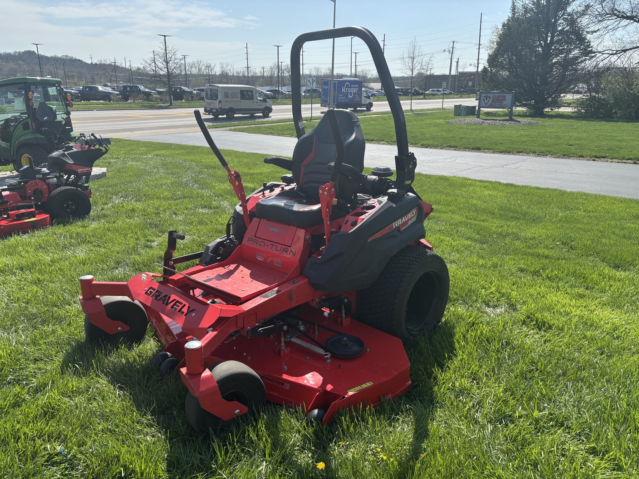 Used 2021 Gravely Pro-Turn 672 Zero Turn Mowers at Koenig Equipment in Lebanon, OH - PhotoXL0