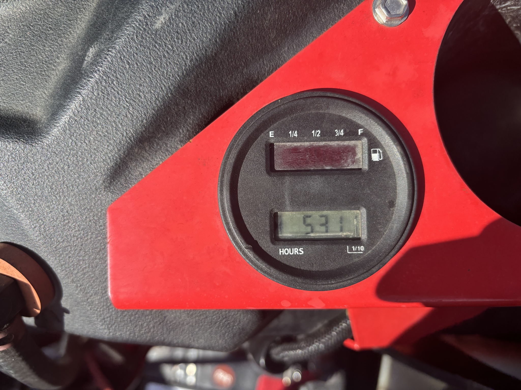 Used 2021 Gravely Pro-Turn 672 Zero Turn Mowers at Koenig Equipment in Lebanon, OH - PhotoXL9