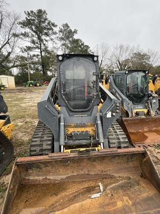 2022 John Deere 331G Photo 5