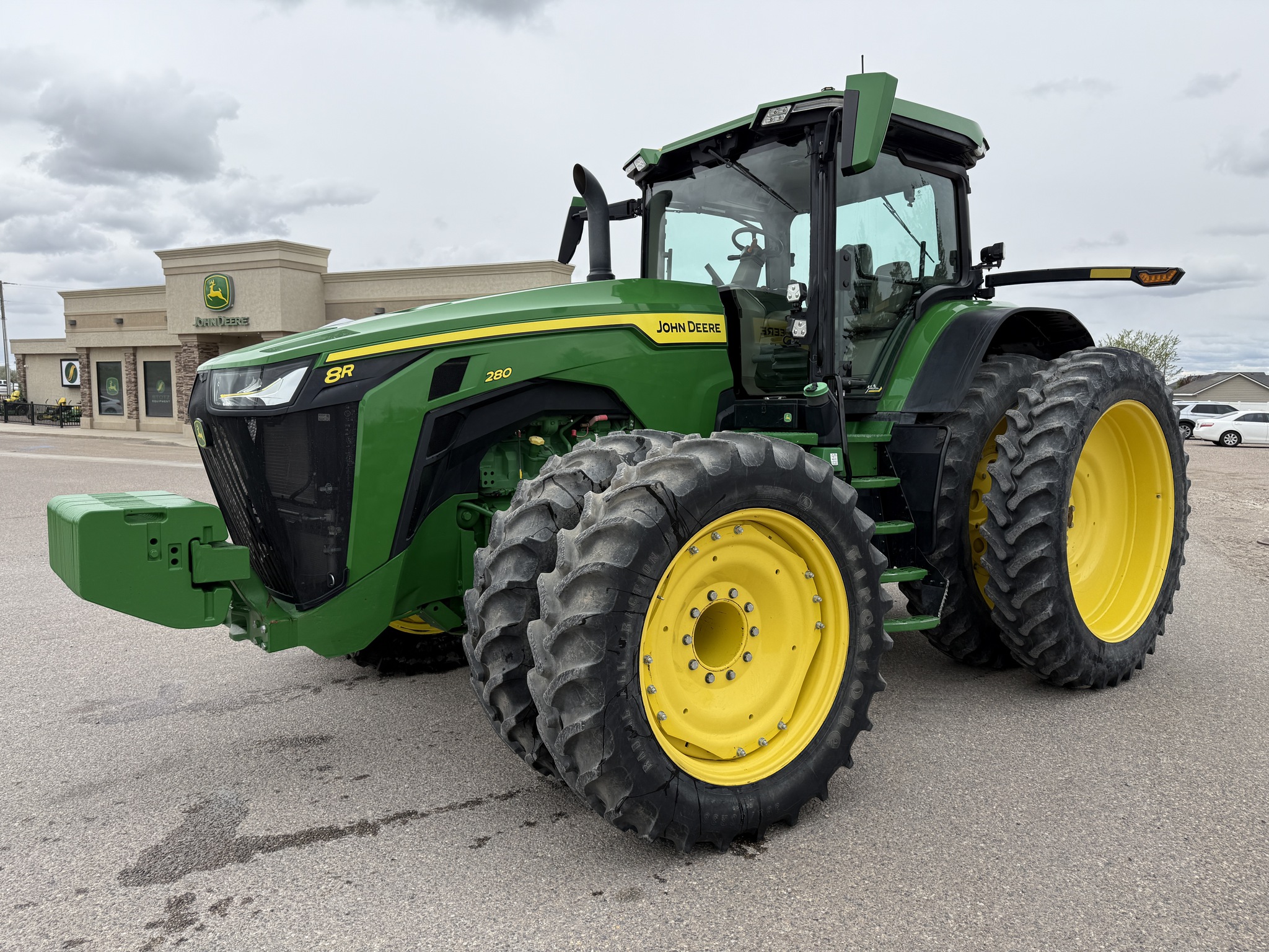 2021 John Deere 8R 280 Image 1